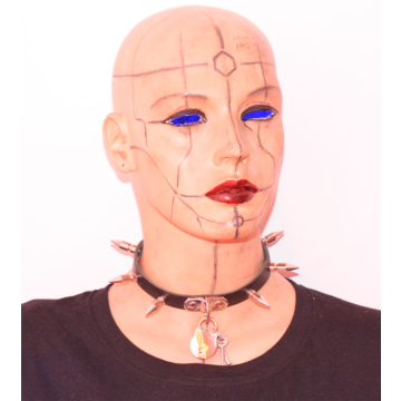 1 ROW MEDIUM SPIKE AND PADLOCK LEATHER CHOCKER - BLACK