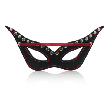 Fantasy Pleasure Mask Black Red